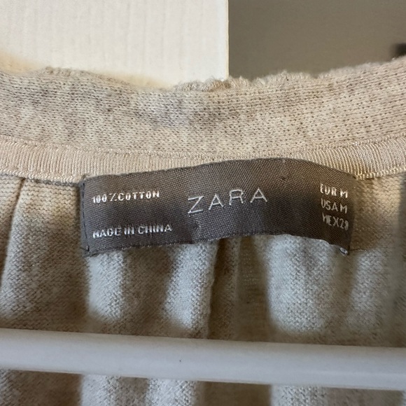 Zara sweater. Medium. - Picture 8 of 8